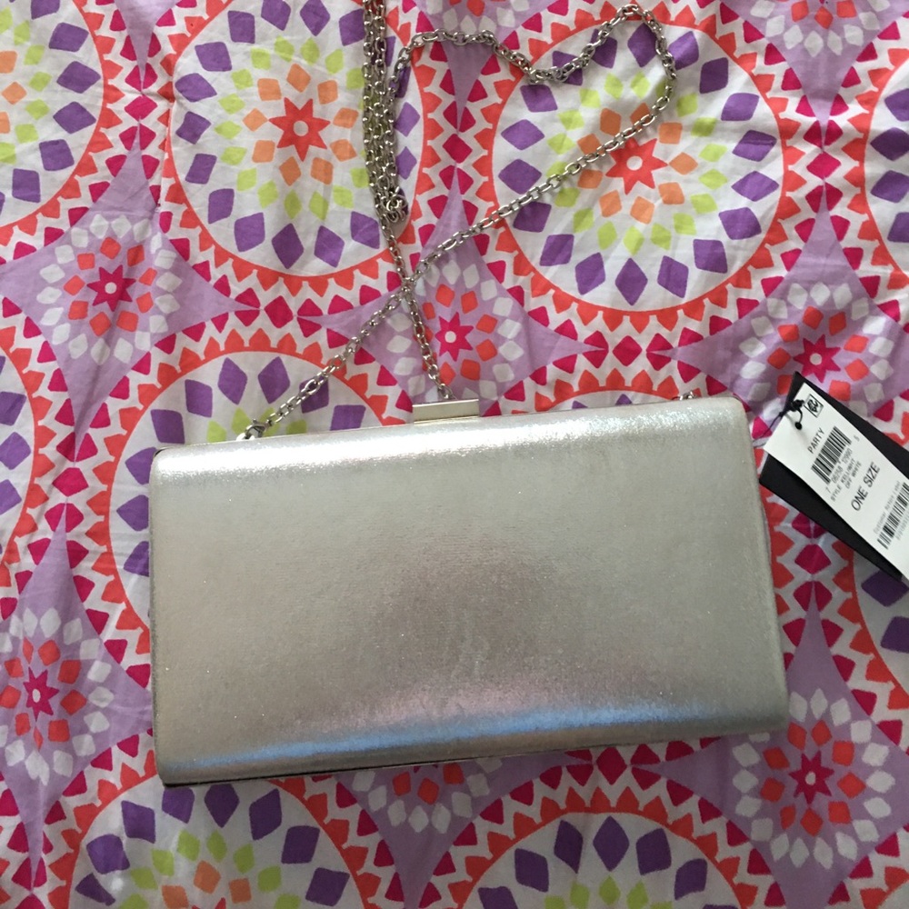 Purse - Picture 3 of 4